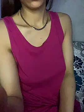 عرض كام SexyNarRazane الجنسي المباشر