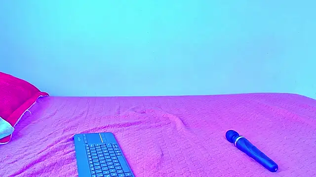 Anniecute__ Adlı Modelin Canlı Sohbet Odası