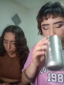 Chatroom en direct de AlexxaAndRileyy