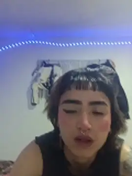 AlexxaAndRileyy Adlı Modelin Canlı Sohbet Odası