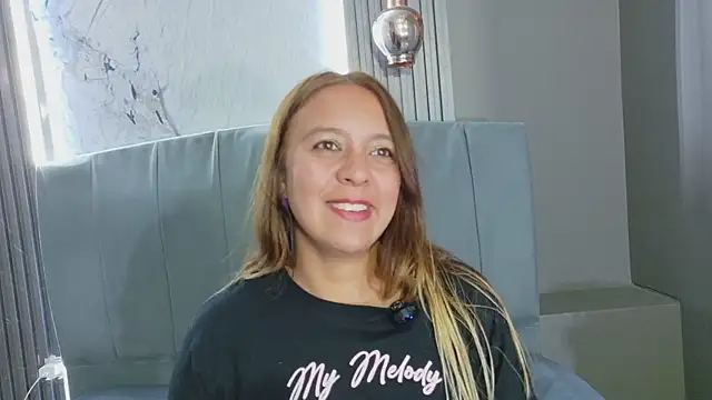 sami_1_8 Live Chatrum