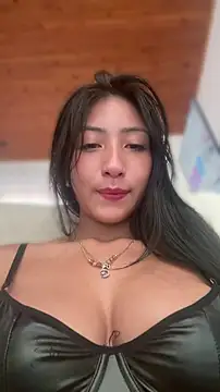 Mavi_roouse Adlı Modelin Canlı Sohbet Odası