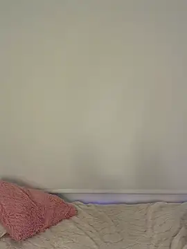 Mia_arabs Adlı Modelin Canlı Sohbet Odası