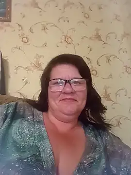 Živá chatovací místnost NysiOlsen