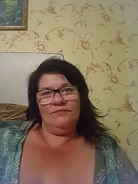 NysiOlsen's Live Chat Room