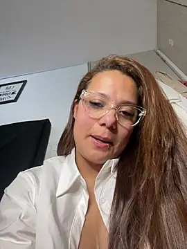Pretty__Milf Cameră chat live