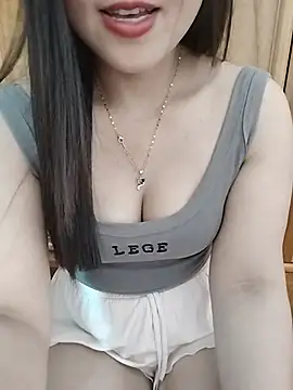 Pokój czatu na żywo – Miu_girl1