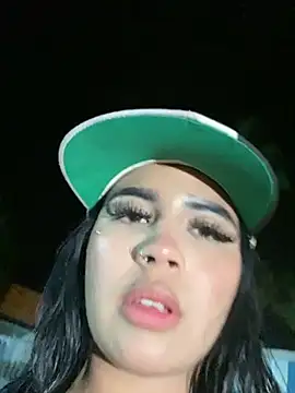 Sala de chat ao vivo de ivy-777