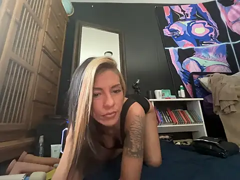 Chat soba uživo modela tastemecaroline