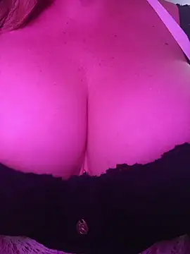 SofiaMilfx69 – live chatrum