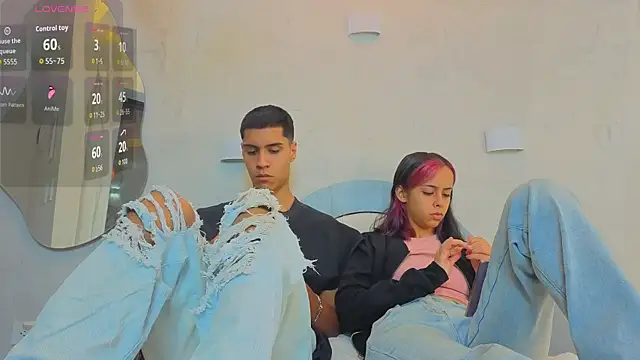 Živá chatovací místnost bastian_and_samantha