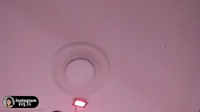 Živá chatovací místnost avy_st