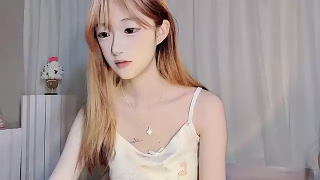 qingqing_love2025 现场聊天室