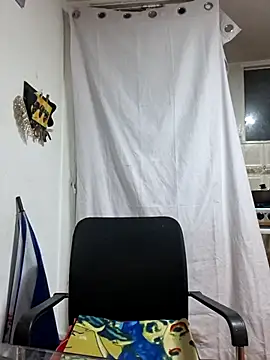 Pokój czatu na żywo  – Scarlett_Hot69