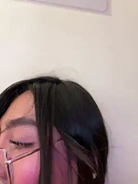 Živá chatovací místnost Your_Enyel