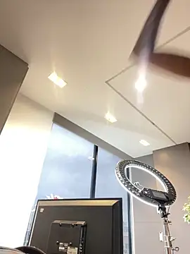 LizStorm_ 即時聊天室