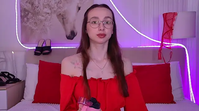 Emily_Simon's Live Chat Room
