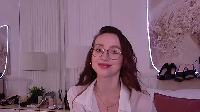 Živá chatovací místnost Emily_Simon