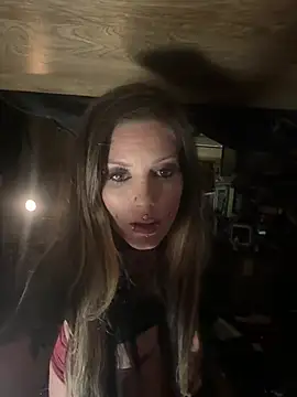 Živá chatovací místnost allymoon1369