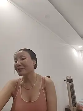 Famrita's Live Chat Room