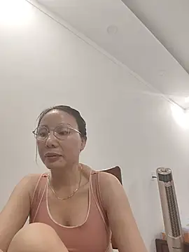 Sala de chat en directo de Famrita