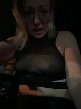 Chat soba uživo modela Lea-Kirsch