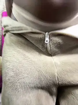 غرفة دردشة NaughtyShawdy المباشرة