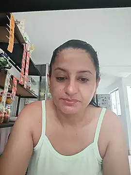 Salvaje_ambitious Adlı Modelin Canlı Sohbet Odası