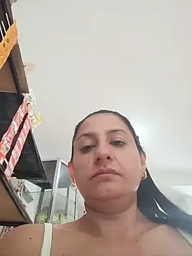 Salvaje_ambitiousn Live chat-huone