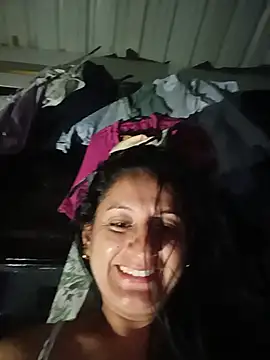 Sala de chat en directo de Salvaje_ambitious