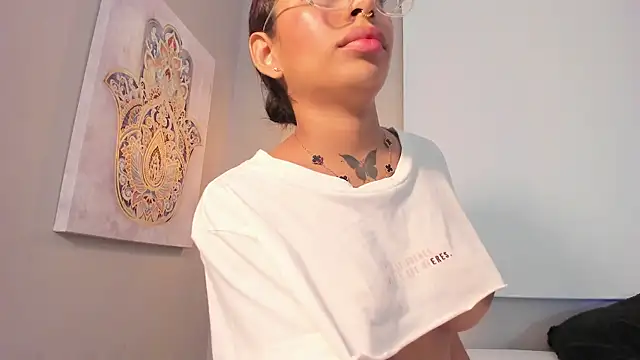 Živá chatovací místnost Scarlet_Vixen_