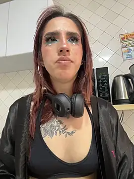 elodie_rouge লাইভ চ্যাট রুম