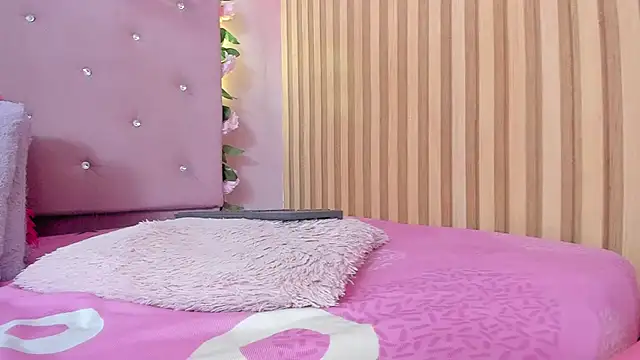 lovely__kiss__ – live chatrum