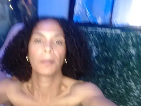 חדר צ'אט בשידור חי של rosa_skinny