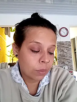 غرفة دردشة RossyAlvarez المباشرة