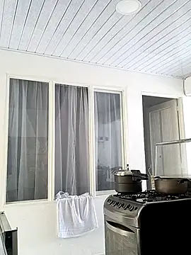 Phòng Chat Trực Tiếp RossyAlvarez