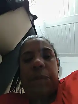 Zeyllyjhonson 실시간 채팅방