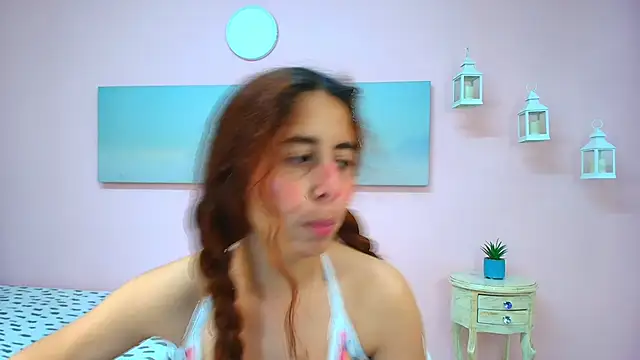 Pokój czatu na żywo – scarlett_clyde