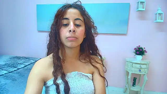 scarlett_clyde's Live Chat Room