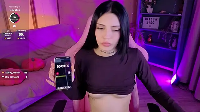Kelly__Bunny's Live Chat Room