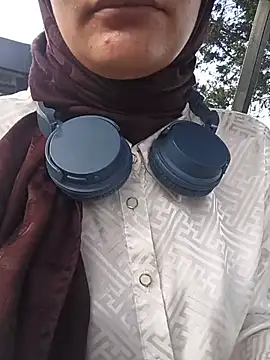 MisyonerNur Adlı Modelin Canlı Sohbet Odası