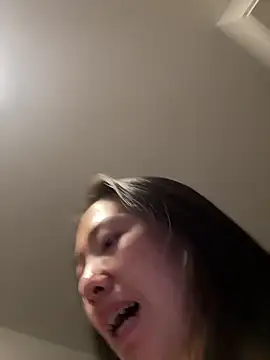 ห้องแชทสดของ Cheating-wife