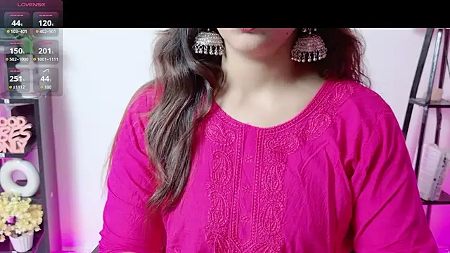 Malvika_Malhotra's Live Chat Room