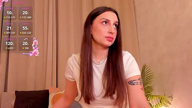 Celine_Coello's Live Chat Room