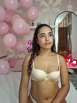 Sala de chat en directo de Emma_Thompssonn