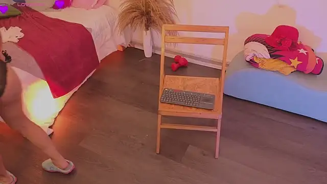 fransheskarossi Adlı Modelin Canlı Sohbet Odası
