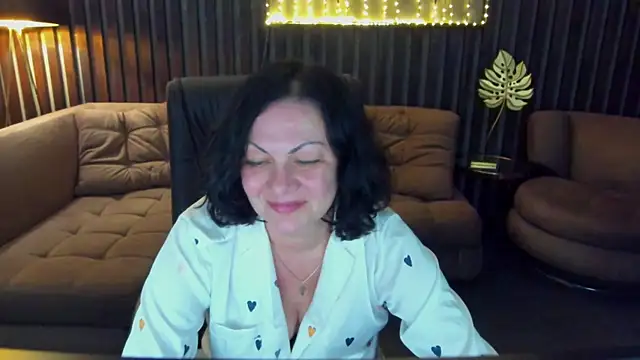 IrissMoon Chat Room in diretta
