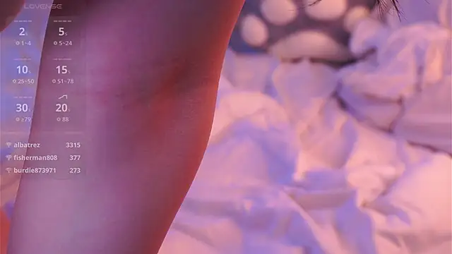 غرفة دردشة MirnaTellado المباشرة