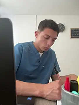 santiObrero's Live Chat Room