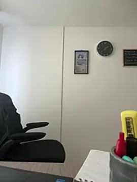 חדר צ'אט בשידור חי של santiObrero
